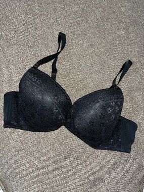 I Lumie Black Lace padded push up underwire Bra size 36C